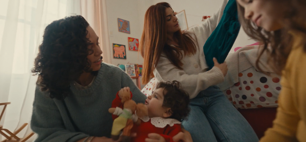 Le protagoniste dello Spot Tv di Vinted alla Location Gallico