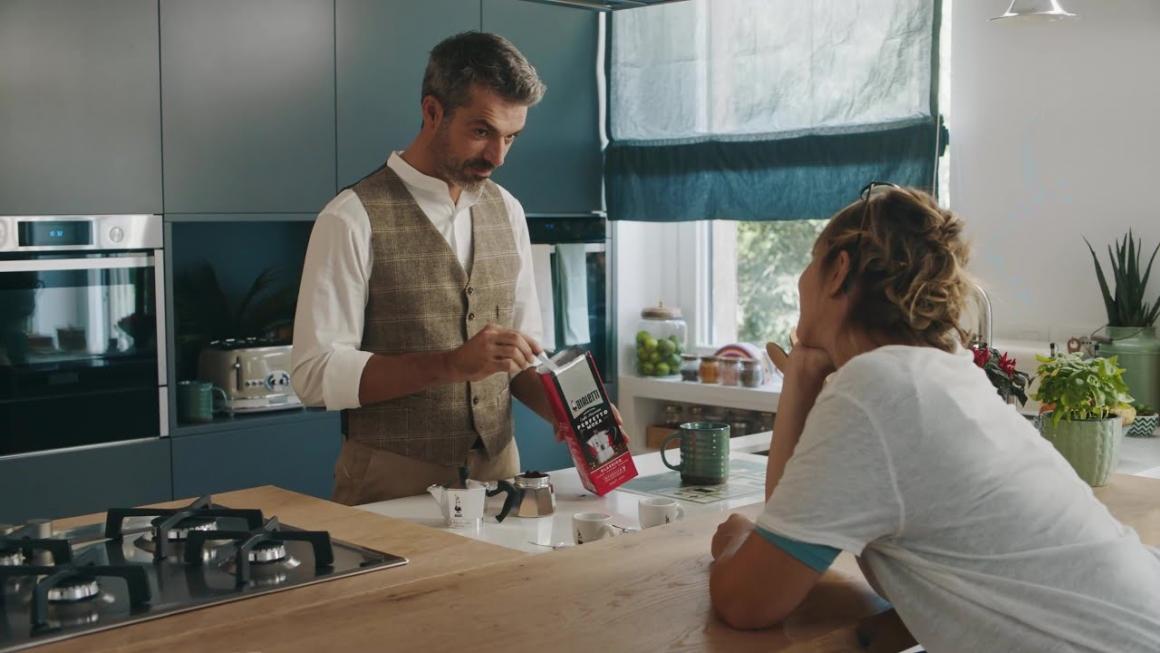 Luca Argentero nello Spot di Bialetti