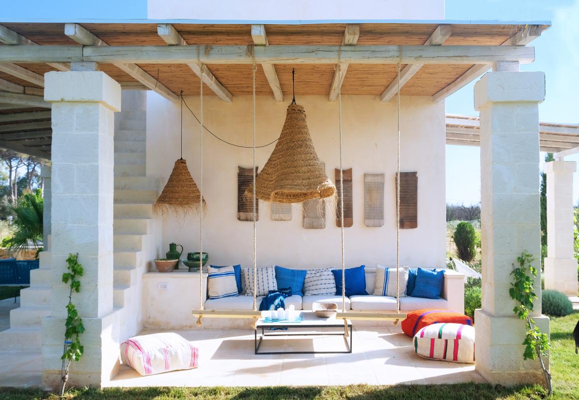 La veranda della Location Bali, villa in stile contemporaneo a Lecce