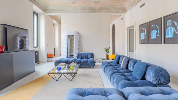 La zona living in ordine Zona living location per shooting