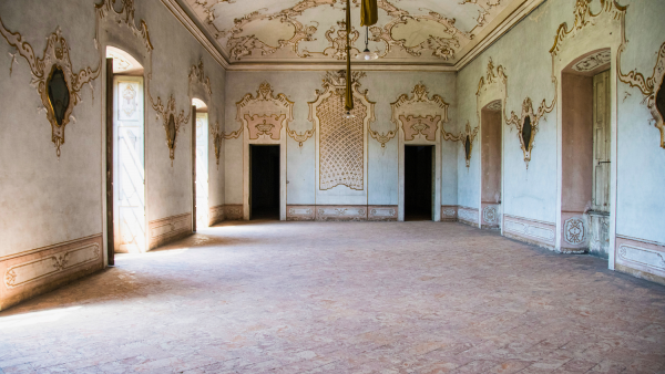 Salone affrescato della dimora storica