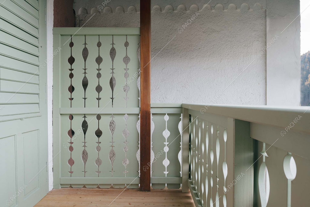 Terrazza della villa Botnia, location in stile contemporaneo a Bolzano