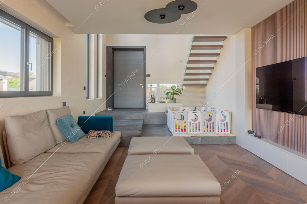Salotto della villa Warta, location in stile contemporaneo a Monza