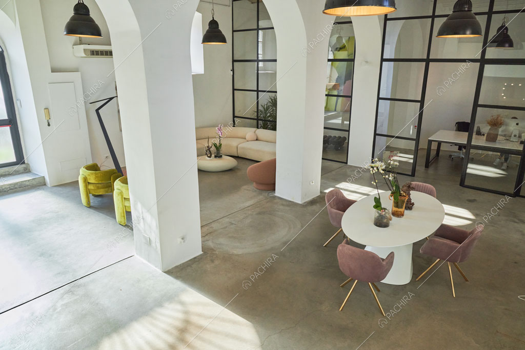Sala del loft Manaslu, location in stile minimal a Roma
