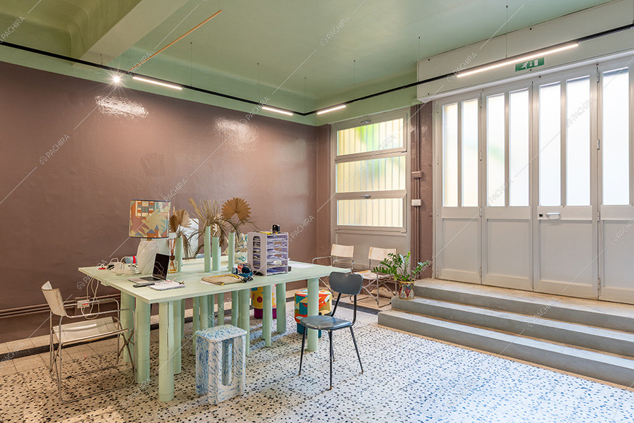 Atrio dell'espositivo Magdalena, location in stile vintage a Milano