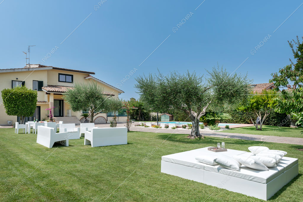 Giardino della villa Agnocasto, location in stile moderno a Roma