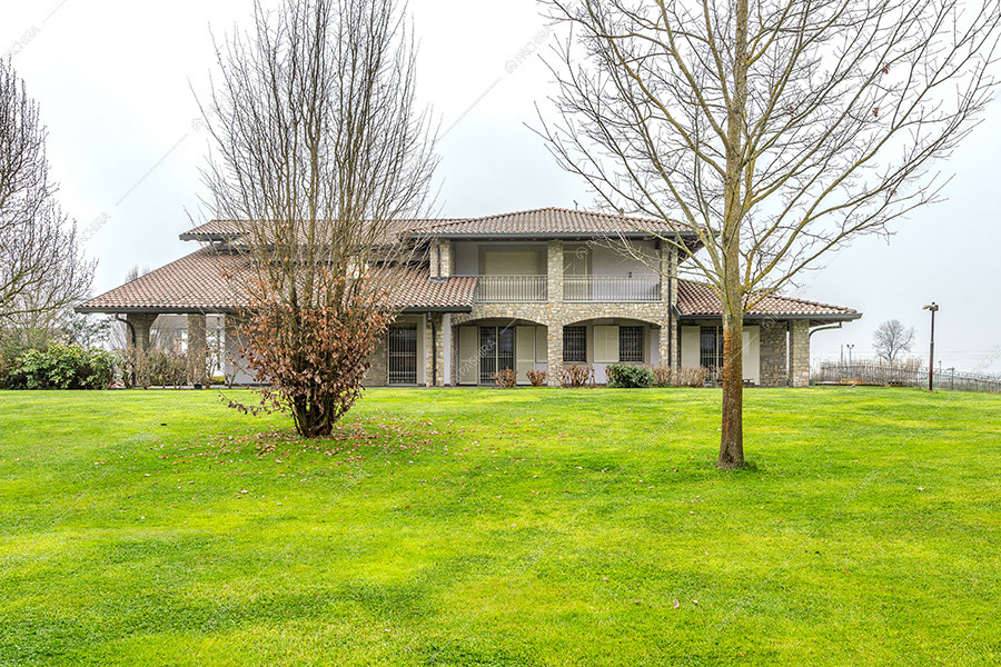 Parco della villa Caucaso, location in stile moderno ad Alessandria