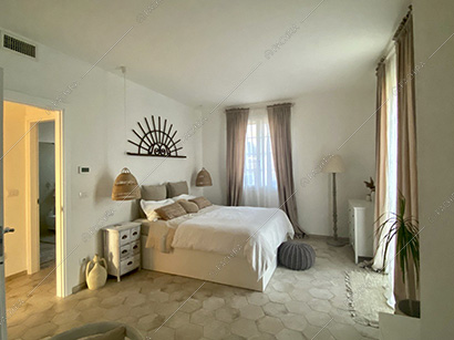 Camera da letto del casale Celebes, location in stile rustico a Bologna
