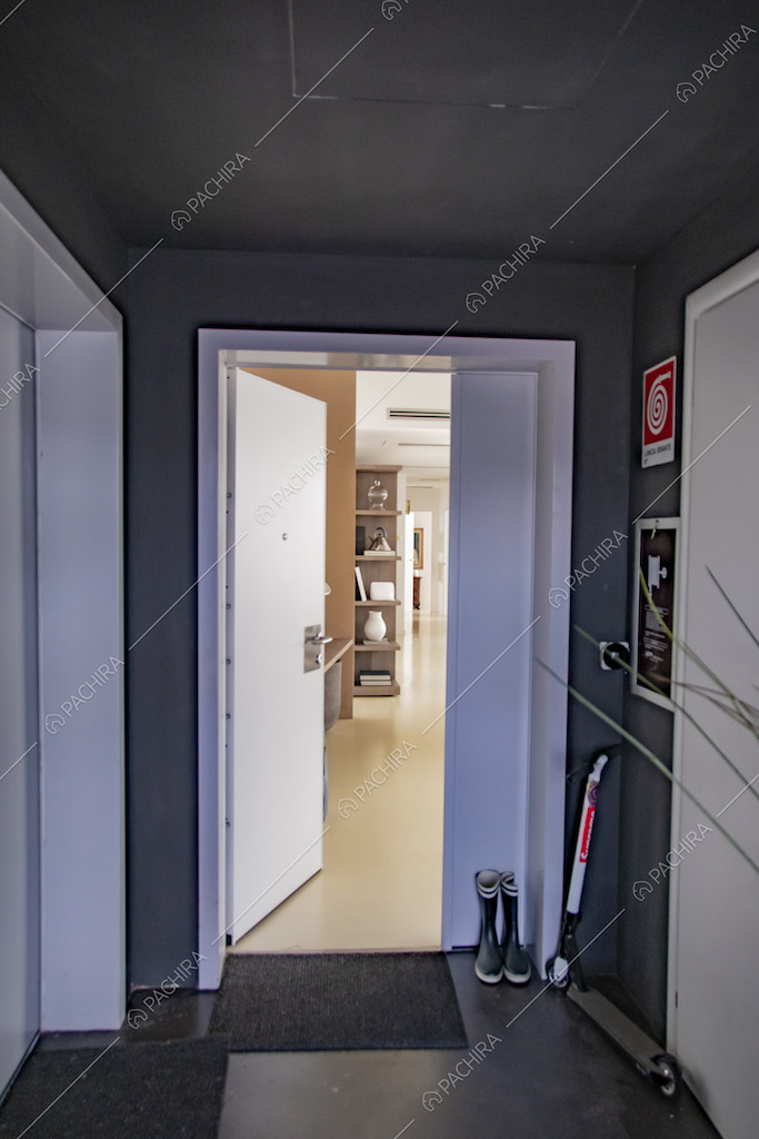 L'ingresso della Location Malobe 