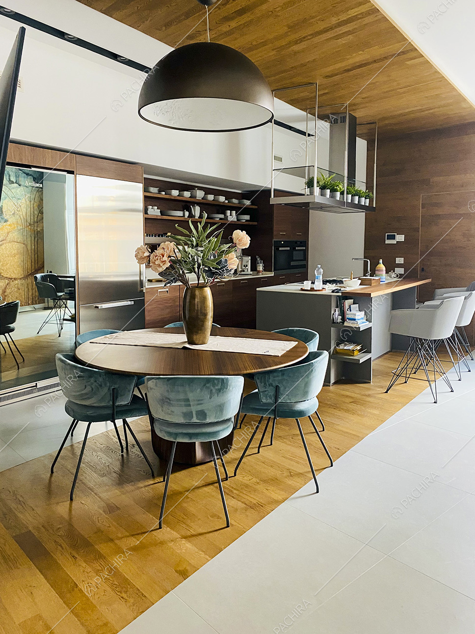 Cucina dell'appartamento Carnelian, location in stile contemporaneo a Caserta