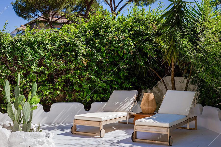 Esterni dell'appartamento Pansy, location moderna per shooting a Roma