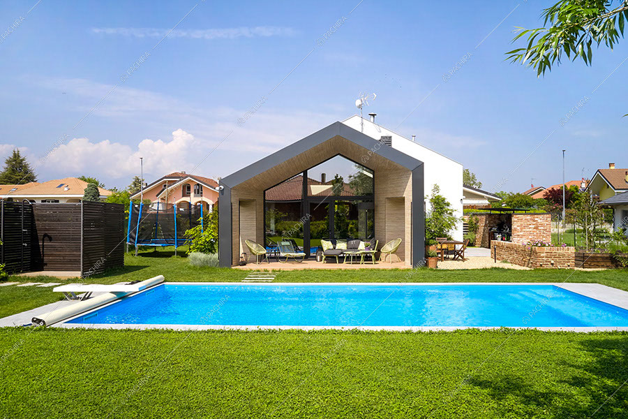 Giardino della villa Corso, location moderna per shooting a Torino