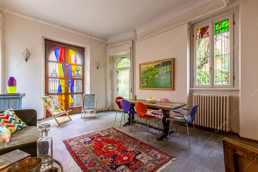 Sala da pranzo della villa Laptev, location in stile eclettico a Varese