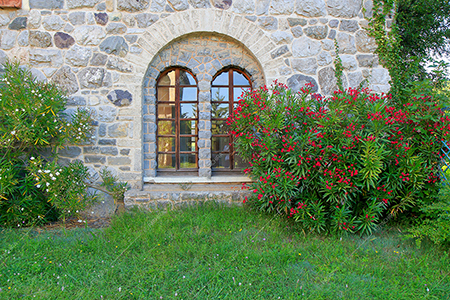 Giardino della villa Kurili, location in stile classico a Bergamo