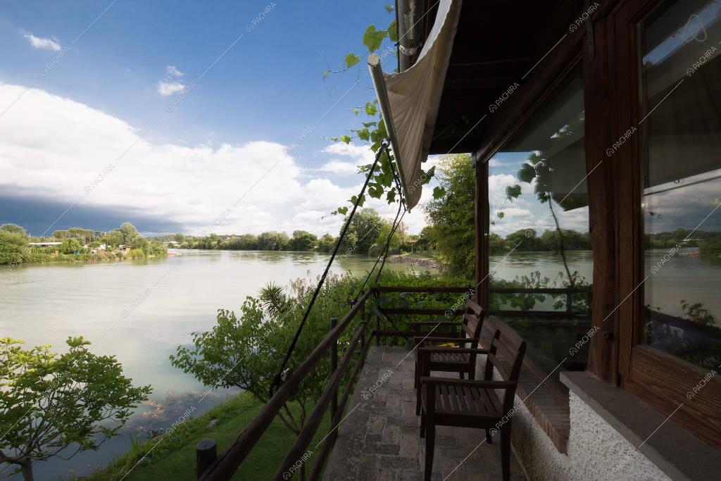 Location Ravanello villa Roma 18