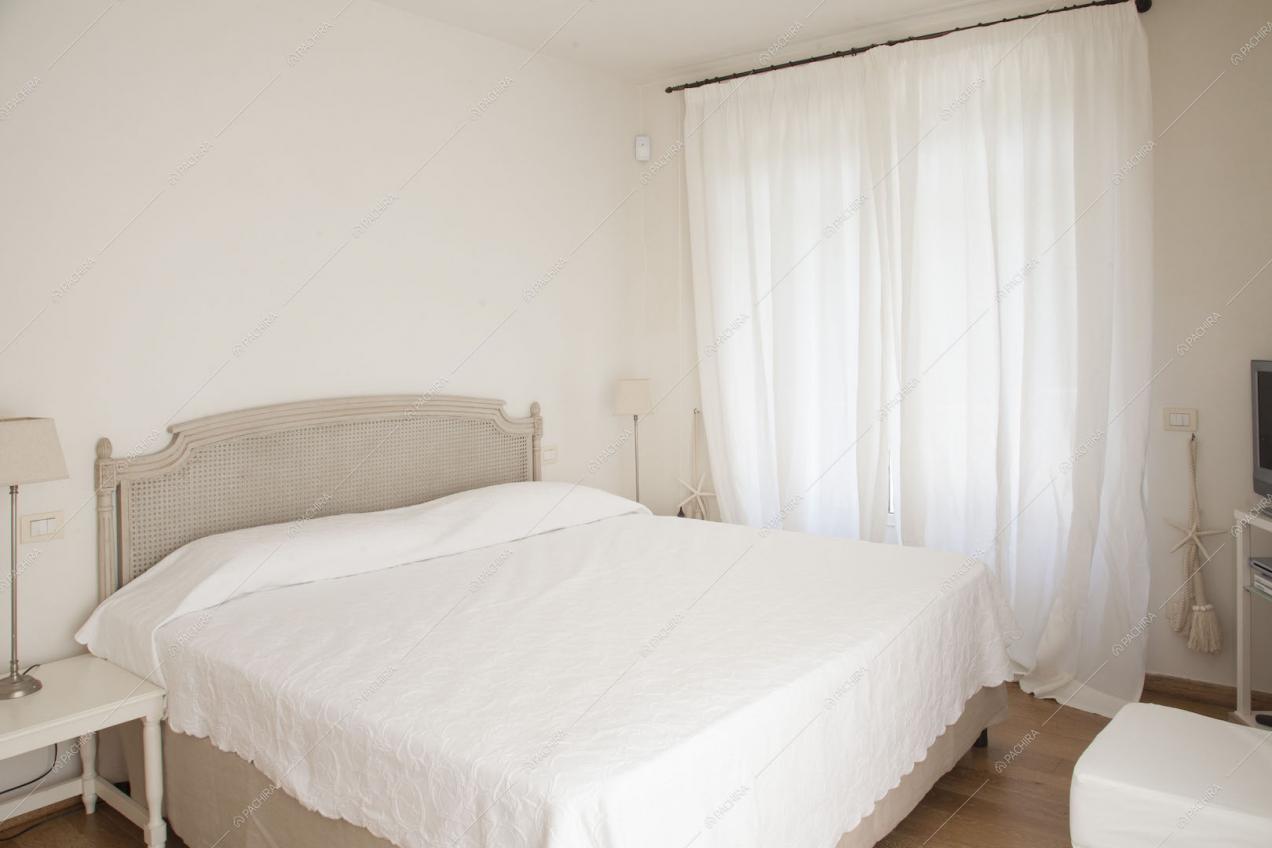 Camera da letto matrimoniale, pavimento in parquet