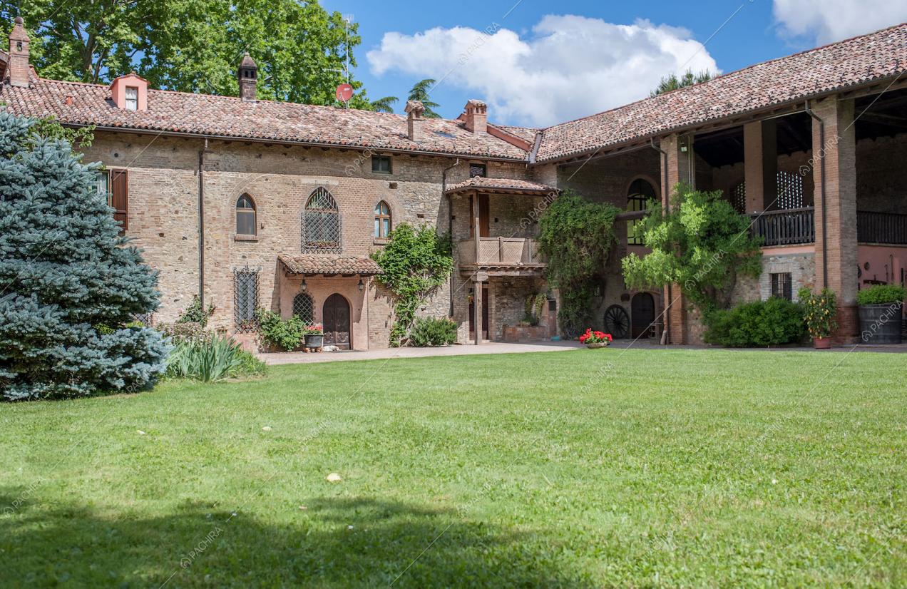 Location Tamarillo villa provincia di Piacenza 25