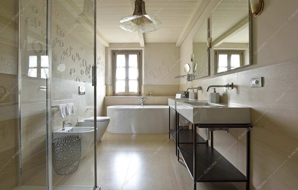 Bagno moderno color crema