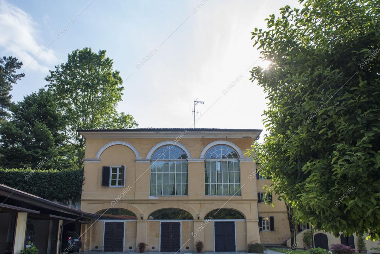 Parcheggio della Location Salicornia con archi