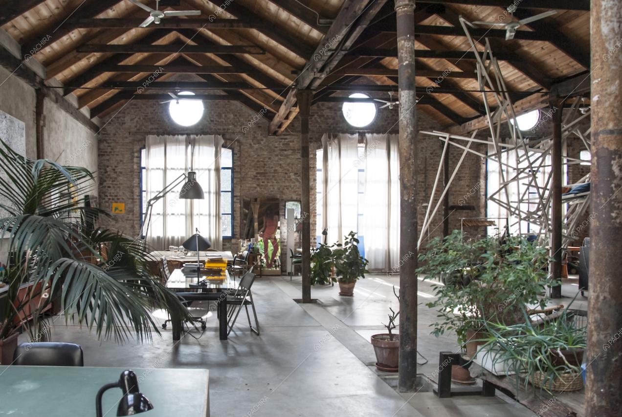 Grande spazio espositivo a Milano