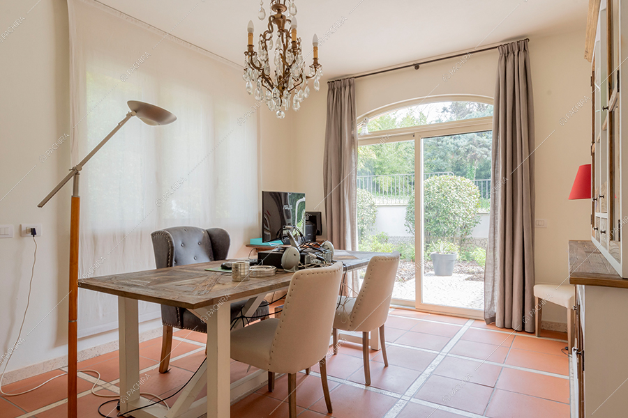 Studio della villa Mississipi, location in stile rustico a Monza