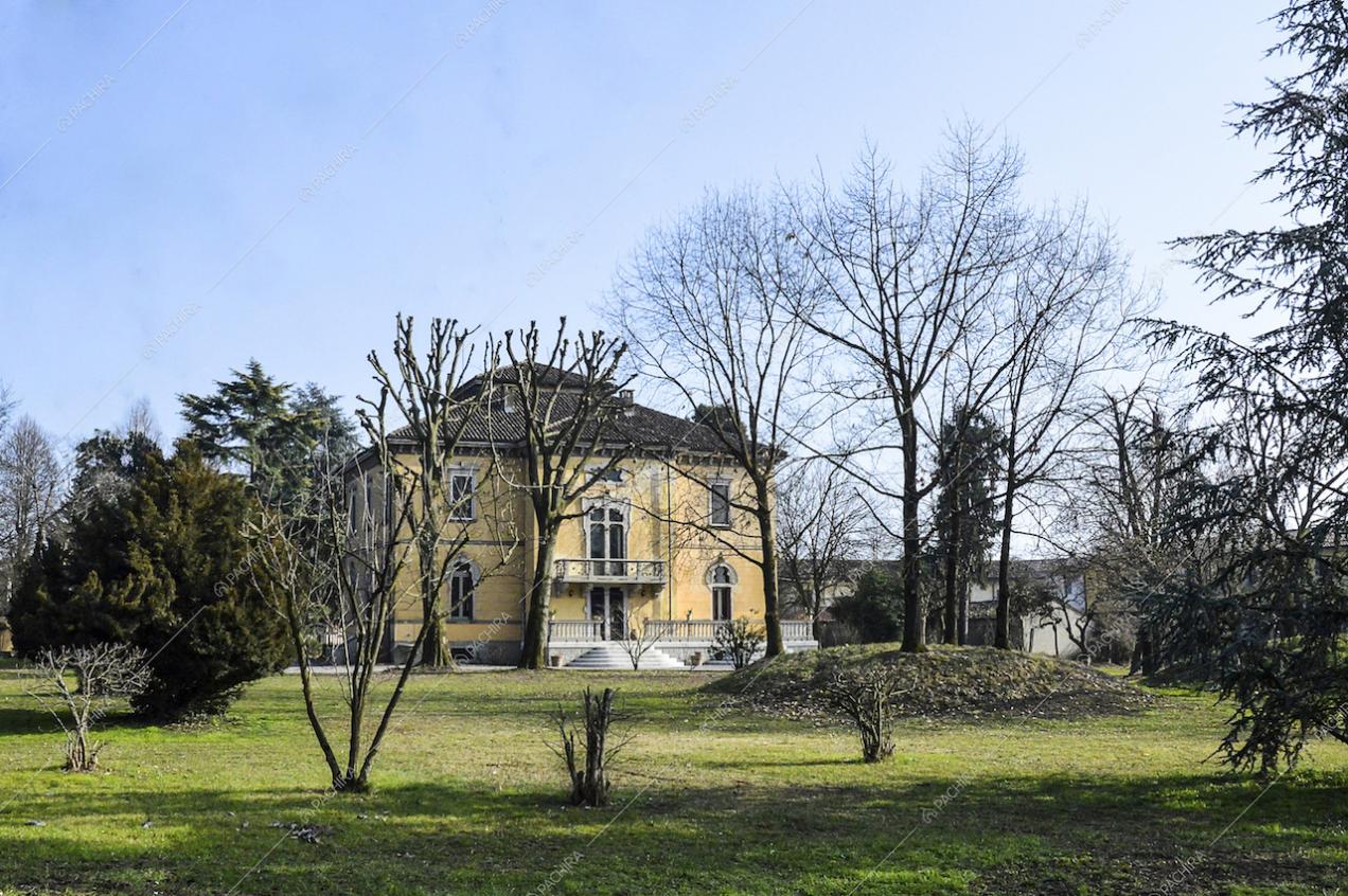 Gli esterni della villa Classica