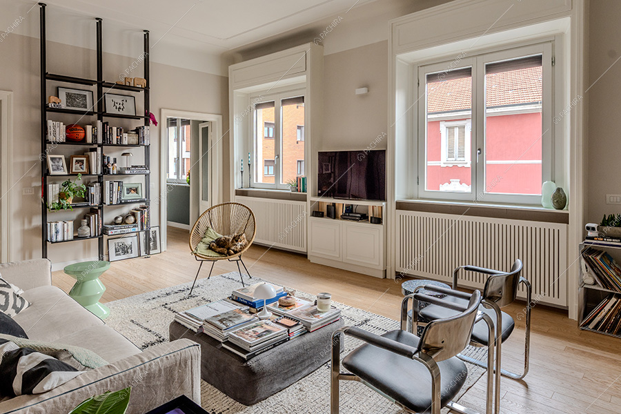 Salotto dell'appartamento Petunia, location in stile moderno a Milano