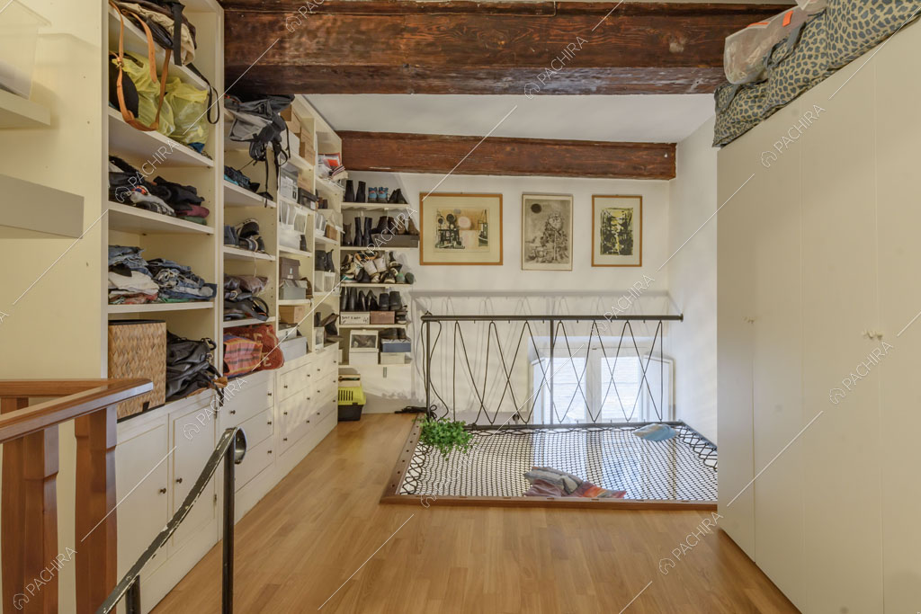 Stanza dell'appartamento Roobois, location in stile insolito a Roma