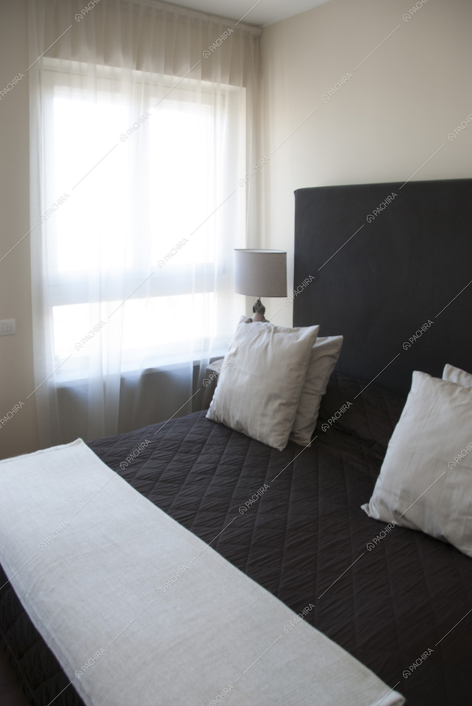 Camera da letto in stile moderno