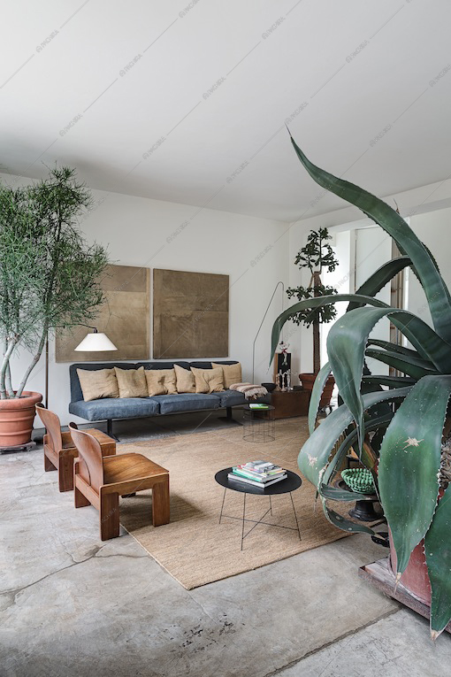 Il living in stile moderno della Location Wakame