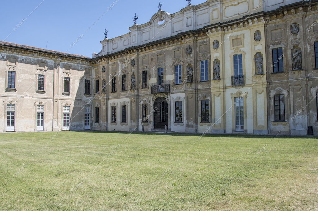 Il palazzo in stile barocco lombardo