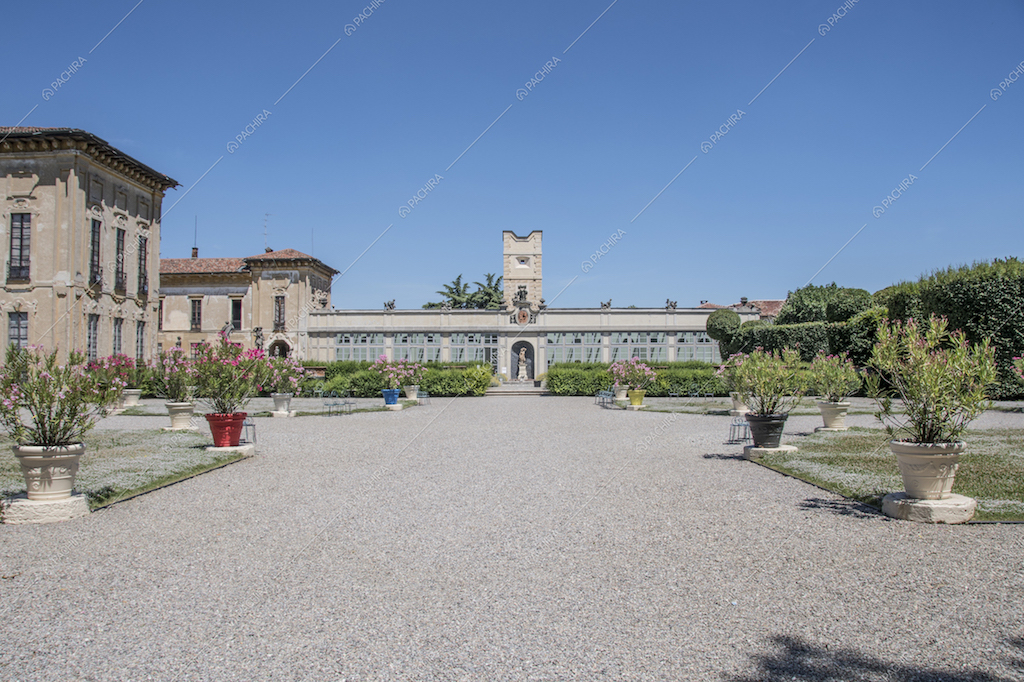 L'esterno della Dimora Storica in Provincia di Milano