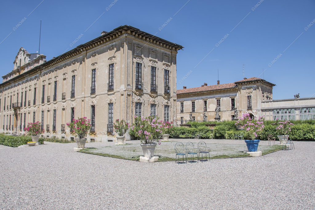 La struttura settecentesca della Villa Olmo
