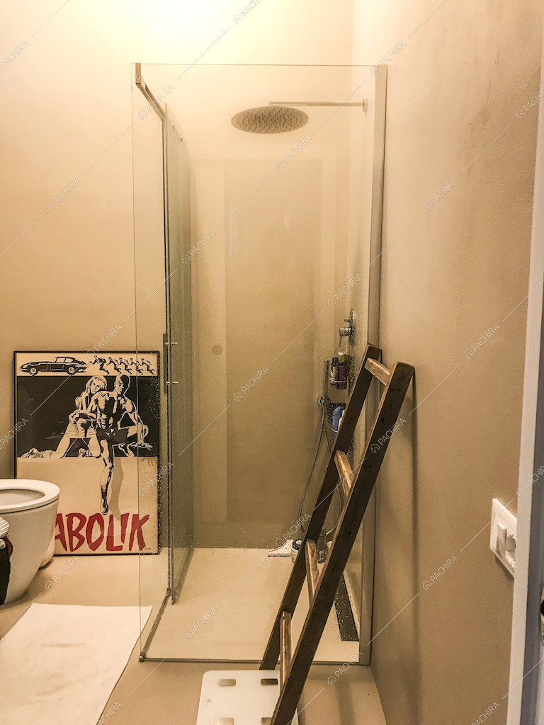 Bagno con doccia della Location Rovo