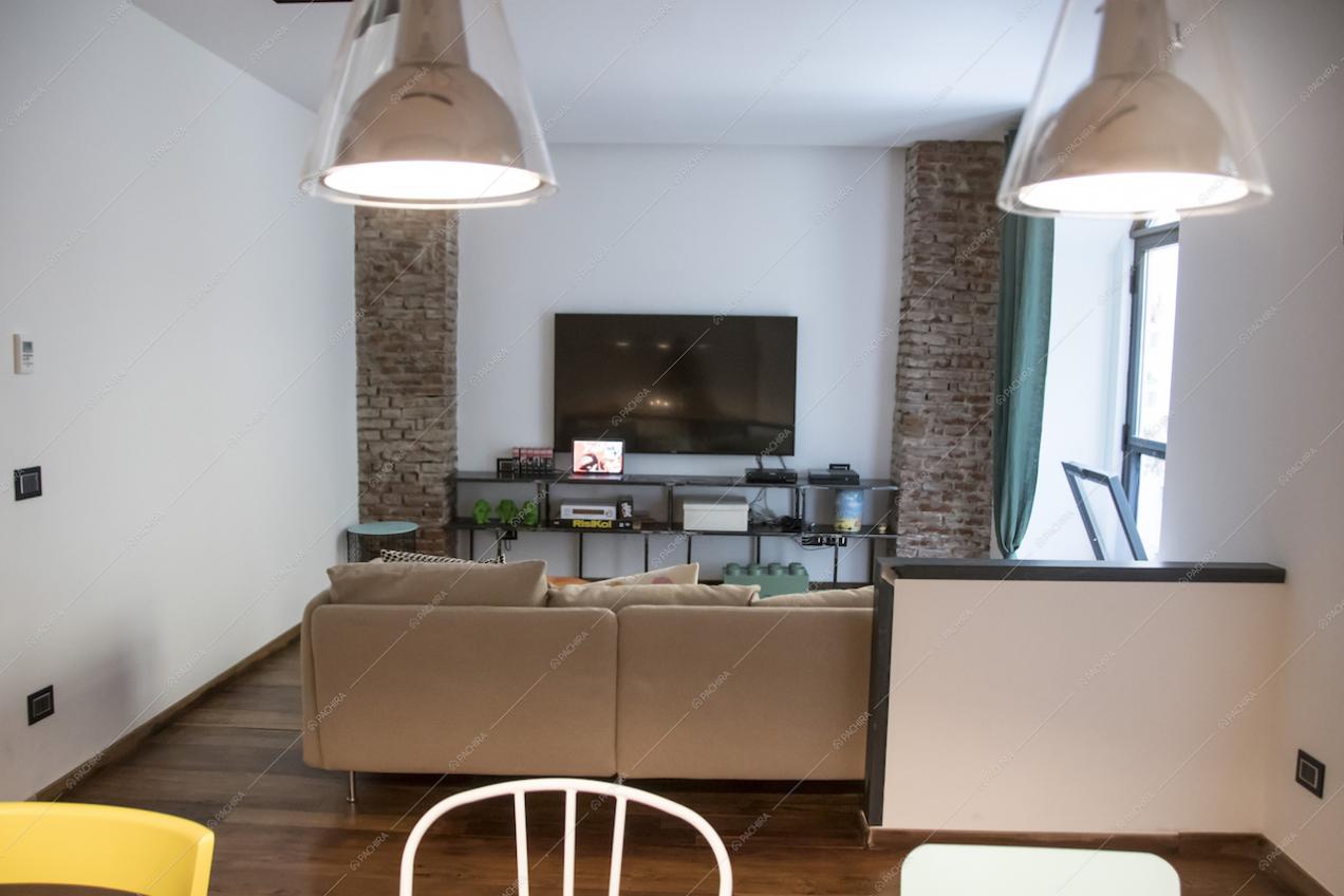 Il Salotto open del Loft Carota a Milano
