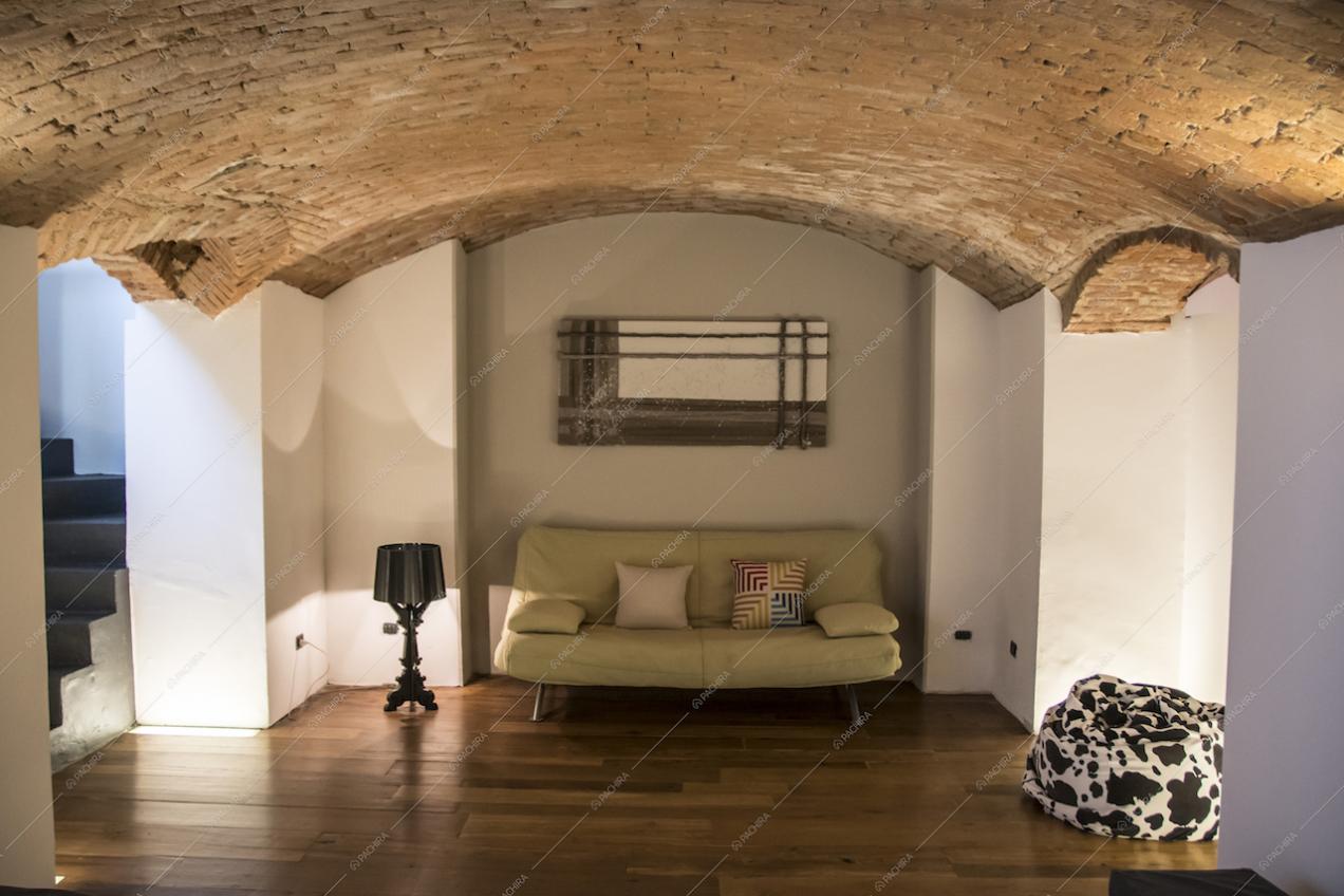 Il piano terra della Location Carota a Milano