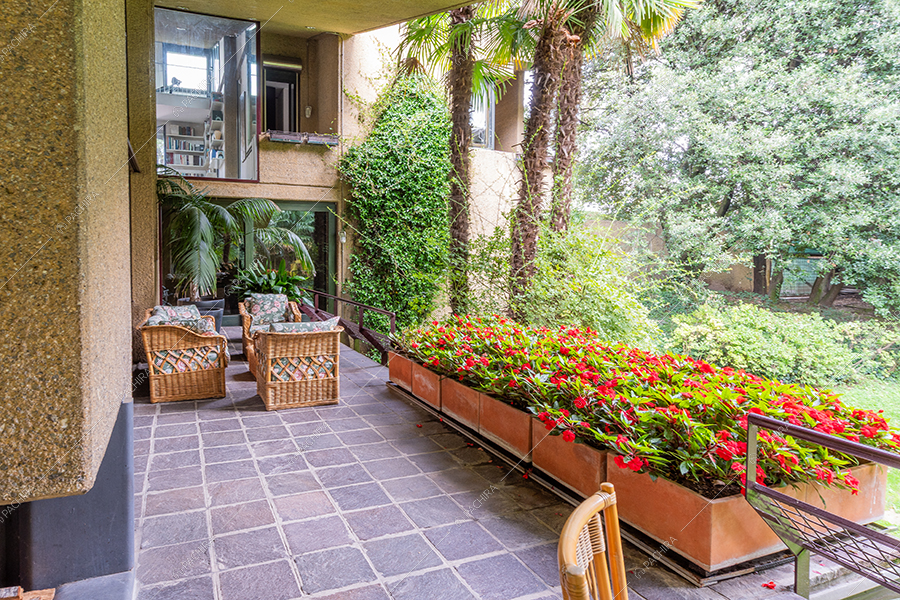 Esterni della villa Noce, location in stile vintage a Milano