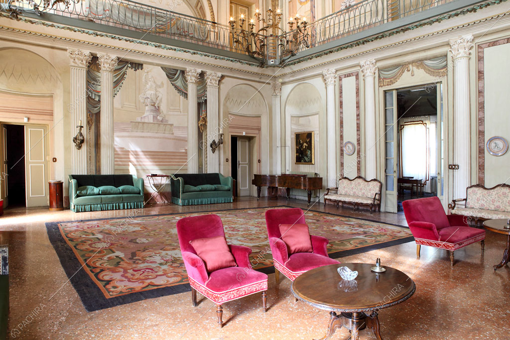 Salone della dimora storica Seram, location in stile classico a Bologna