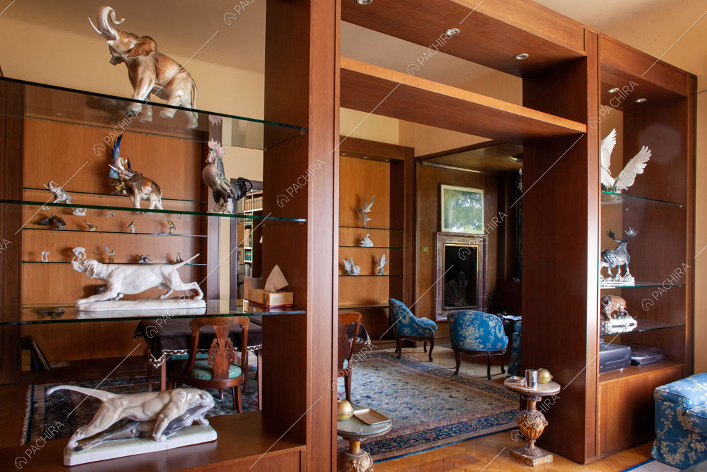 Pavimento in parquet nel salotto della villa Marin, location in stile classico a Varese