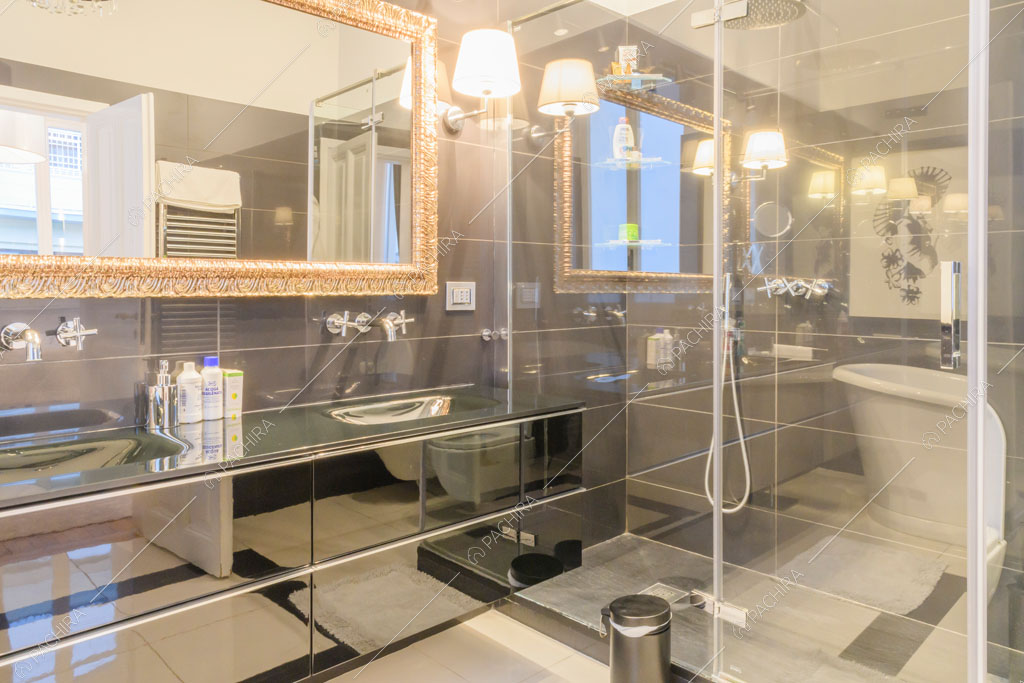 Bagno della location Amur, appartamento in stile insolito a Roma