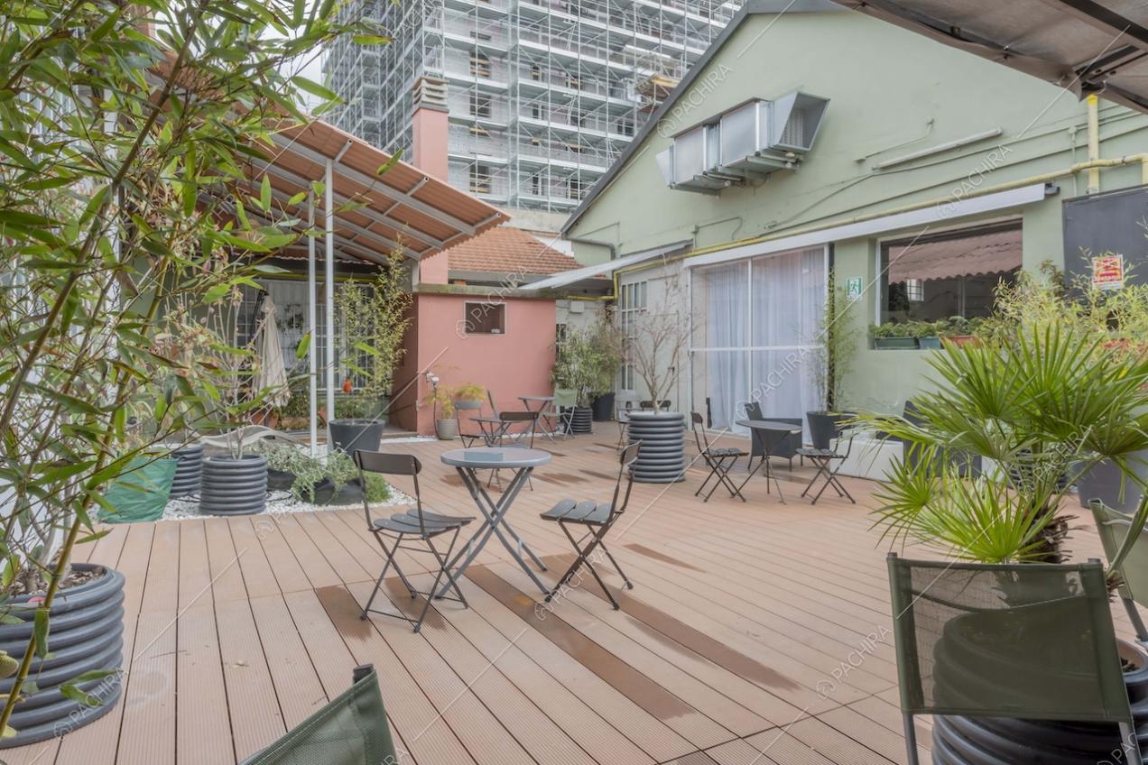 Esterni dello studio Eclipse, location in stile contemporaneo a Milano