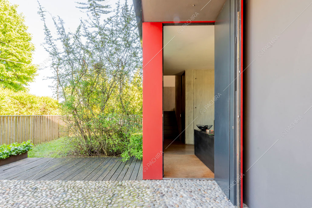 Esterni della villa Yukon, location in stile contemporaneo a Pavia