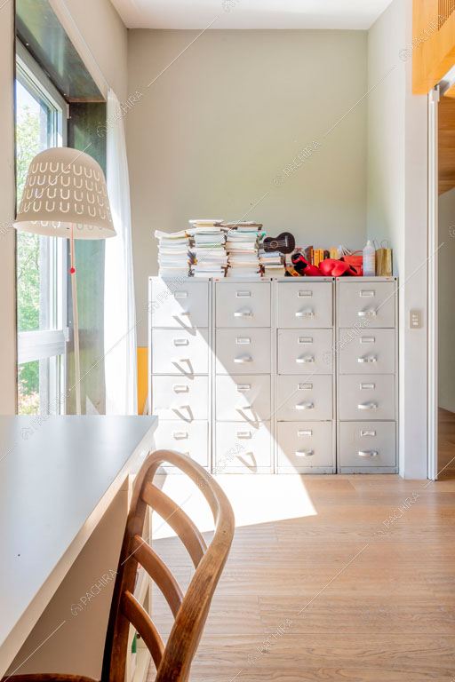 Studio della villa Yukon, location in stile contemporaneo a Pavia