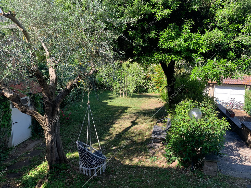 Giardino della villa Pelargonio, location in stile moderno a Roma