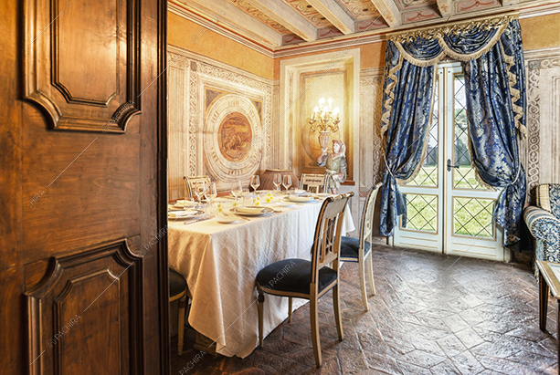 Sala da pranzo della villa Darjeeling, location in stile classico a Brescia