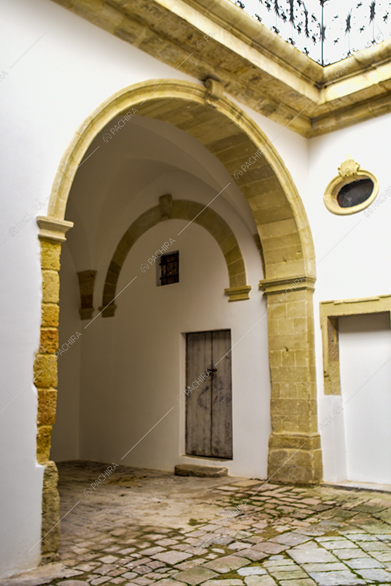 Esterni della dimora storica Evros, location in stile contemporaneo a Lecce