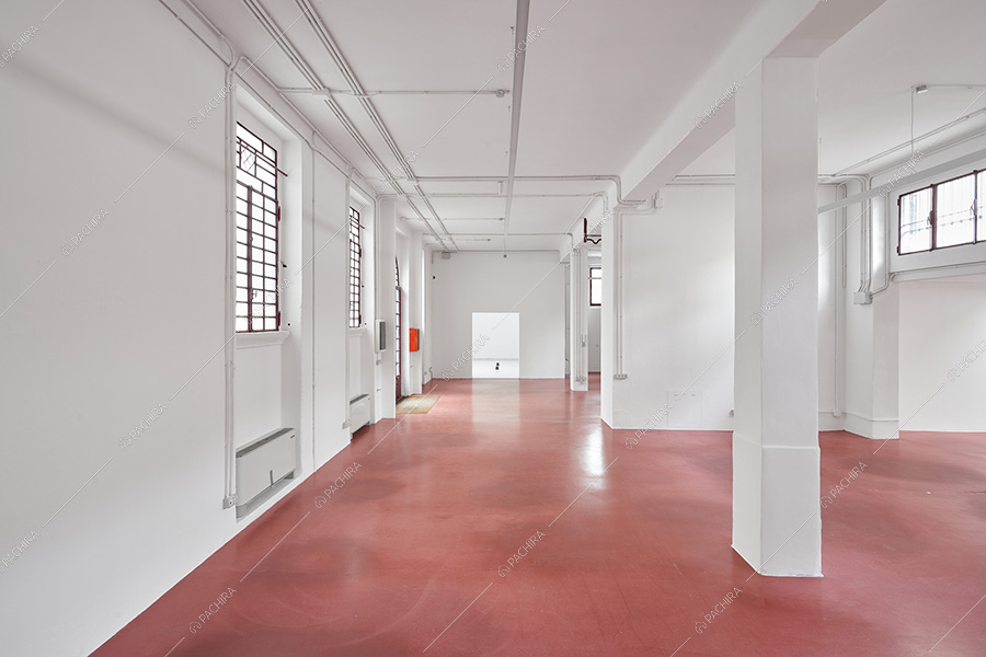Sala dell'espositivo Callicarpa, location in stile moderno a Milano
