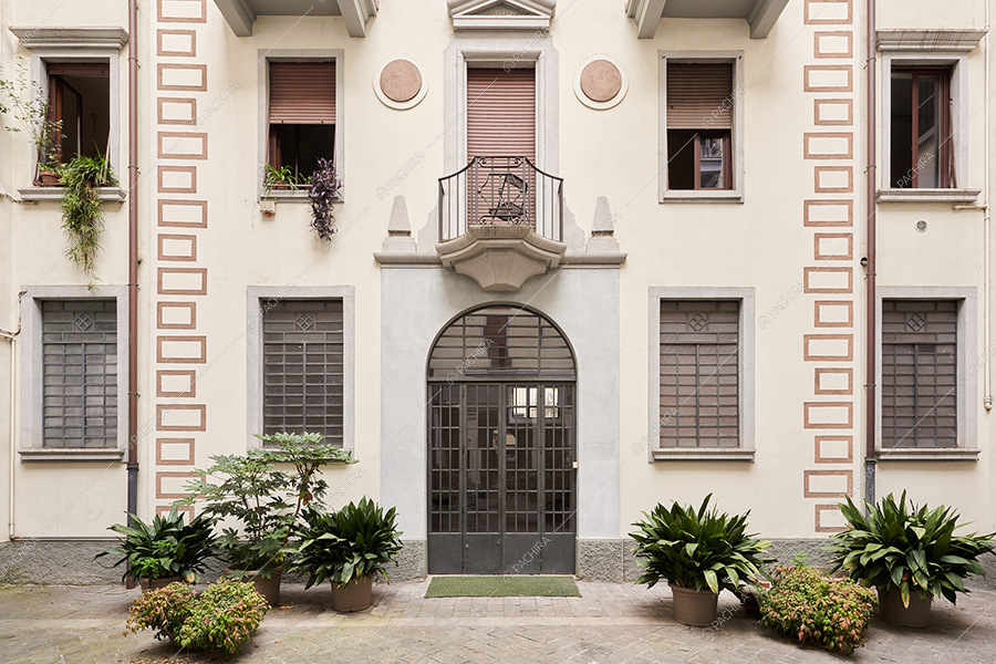 Esterno dell'espositivo Callicarpa, location in stile moderno a Milano