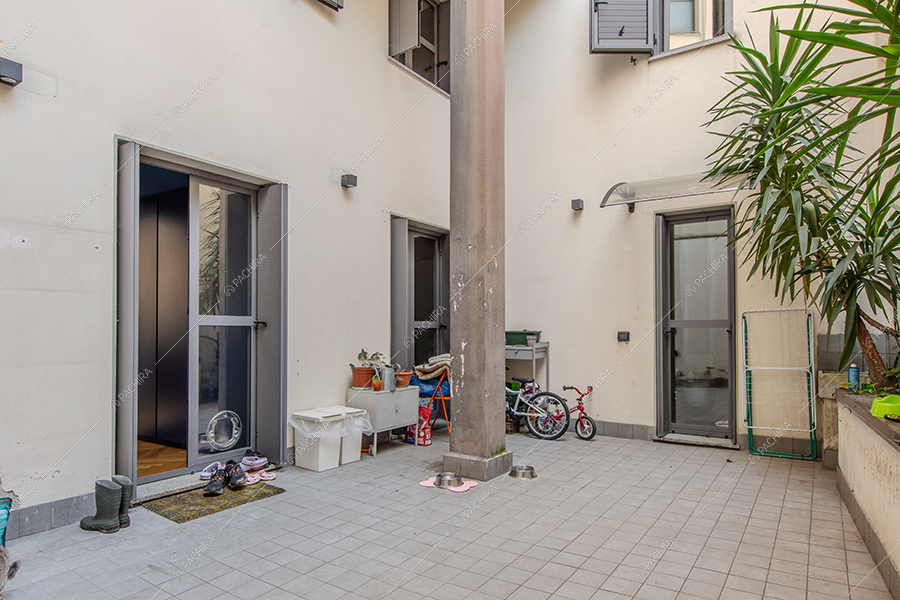 Esterni dell'appartamento Tonga, location in stile moderno a Milano