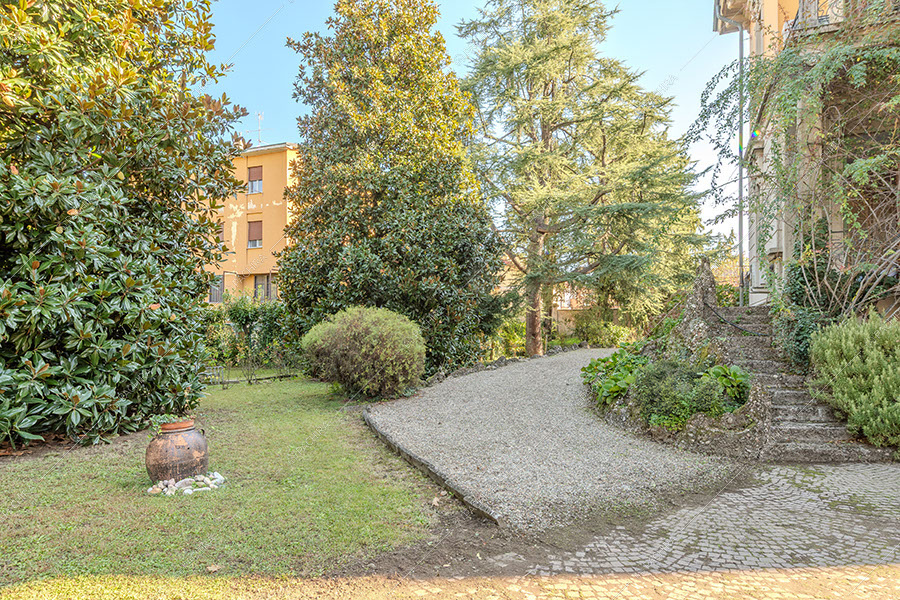 Esterni della villa Nitra, location in stile vintage a Milano